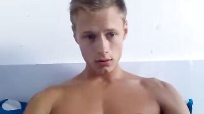 Blond Amateur Model Handjob Webcam Show