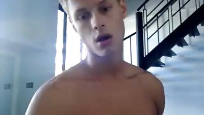 Blond Amateur Model Handjob Webcam Show