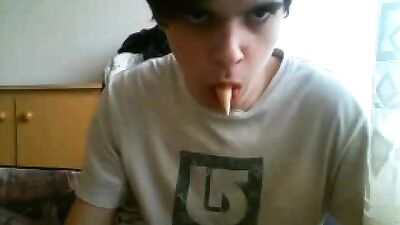 I Scream, You Scream! - A Twinks Sexy Solo Webcam Show