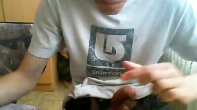 I Scream, You Scream! - A Twinks Sexy Solo Webcam Show