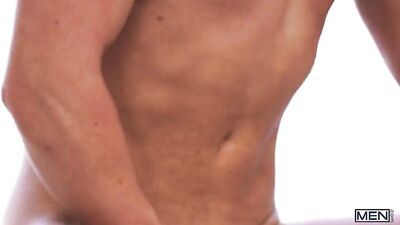 Joeys Beachside Adventures: Cock-Sucking, Cumshots and Surfboard Rides with Friends