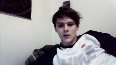 Handsome Manchester Brit, Jackson, Goes at it solo in the Bedroom!