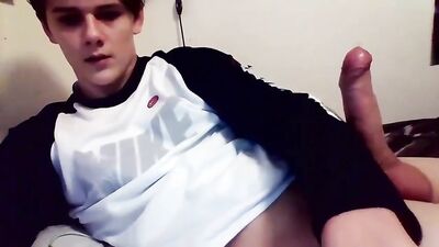 Handsome Manchester Brit, Jackson, Goes at it solo in the Bedroom!