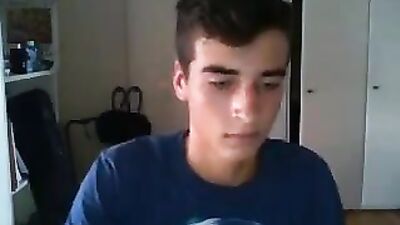 Handsome Straight Guy Wanks and Discovers His Inner Sexuality