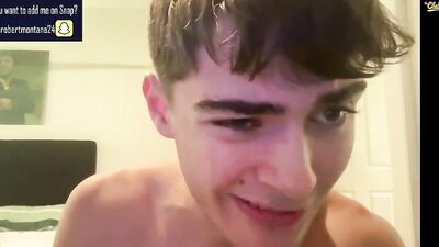 Robert Montana Cums in a Shoot: A Fun and Sensual Webcam Experience!