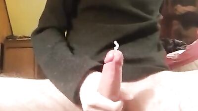 Gangbang 18+ - College Roommates Surprise Blowjob Party