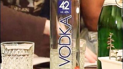 Bareback, cum-shooting drunkards - the vintage twink collection!