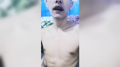 Thrusting Hunk In A Leather Jacket Shoots Cum All Over His Chest And Face