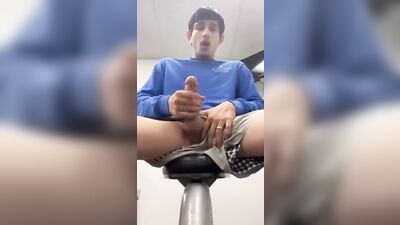 Office Cock-Sucking Served in a Creamy Sauce