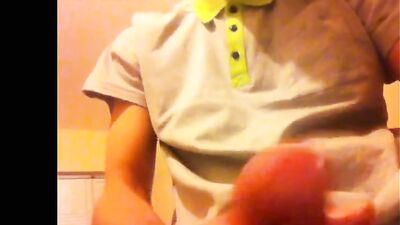 Handjob and Cum Shot Twink on Web-Cam!
