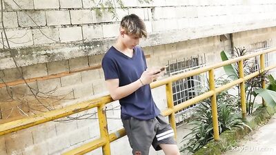 JUSTIN HOST: BB FUN - ACTION-PACKED AMATEUR GROUP SEX WITH LATINO TWINKS AND BIG COCKS!