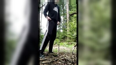 [ABX][4][530] - Me wanking in my Adidas set in the forest during quarantine