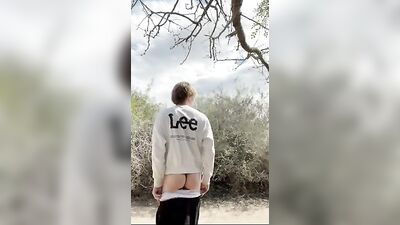 Big and Beautiful - Hunk Cody in the Park: Amateur Gay Sex with a Cute Twink