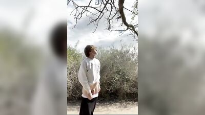 Big and Beautiful - Hunk Cody in the Park: Amateur Gay Sex with a Cute Twink