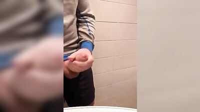 [Majestic] [Blowjob] This studs cum shots are divine!