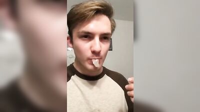 Amateur Fetishist Pascal Gets Off on Sucking Cum out of a Condom