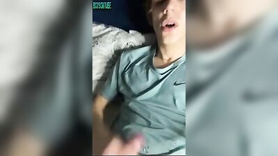 Young and Hairy: Jaxson Splashes all over the Place while Moaning in Pleasure