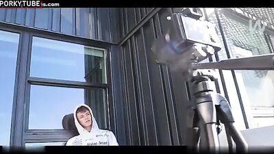 Tickling Techniques with Two Hands