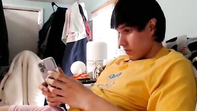 Panty-wetter pink thongs and jerking off on camera