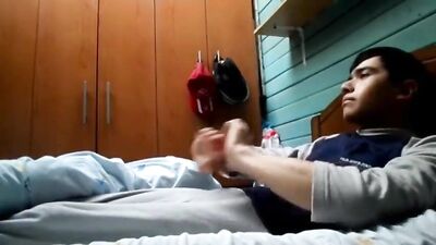 Gay Latin Men: The Exciting Adventures of a Squirt-Happy Twink in the City