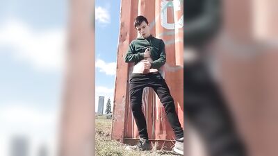 Handsome Young Twink Gives Intense Cumshot on His Own