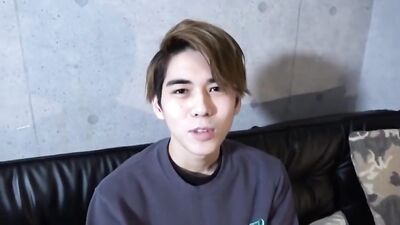 Hand Job and Blow Job Delivered By A Japanese Teenager – Hayates First Gay Video 1-2