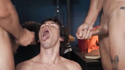 Twin Cum-Shot Delights: MNs Hottest Twinks in Action!