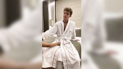 Manual Stimulation by Girlfriend Leads to Intense Ejaculation