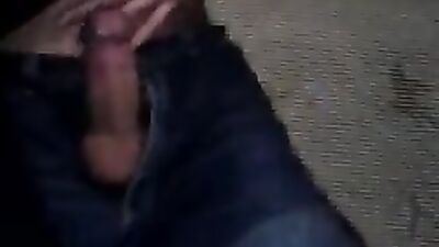 Twink Cumming on Webcam: Amateur Handjob and Solo Show