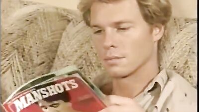 Sucking Dick in the 1980s - Retro Action with Bisexual Twinks and Fun Movies