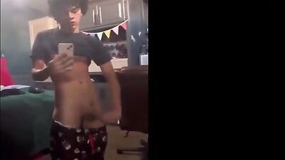 Curly Cutie: Amateur Tubes