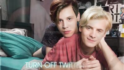 Adam Hunt & Devin Lewis Flipping Flop Bareback Raw Wanking Cum Shot Action