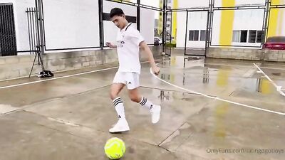 #Latino Threesome: Action-Packed Handjob, Bareback Fun and Cum Shot Extravaganza!