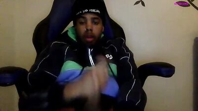 Young and Wild: Black Amateurs Masturbating and Cumming Live on Webcam