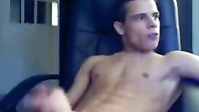 Hands Off! The Twink Cum Machine Goes Wild on Live Cam