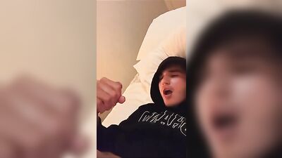 Self-Cumming Jack Enjoys a Mouthful of Semen - A Blowjob Experience