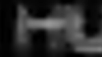 Muscle Men In Action: Amateur Bareback Handjobs and Group Sex