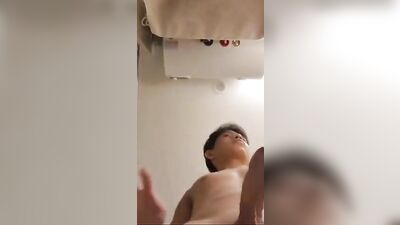 ASIAN BUDDY JACKS OFF ON HIS IPHONE X IN A WEB CAM SHOW