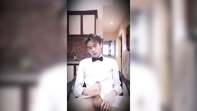 Bulging balls! Sizzling Asian chef in a wet t-shirt gets down and dirty