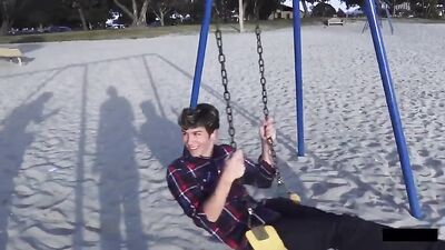 Hot Twink Couple and Friends Go Wild in a Home Sex Show on Cam Tubes!