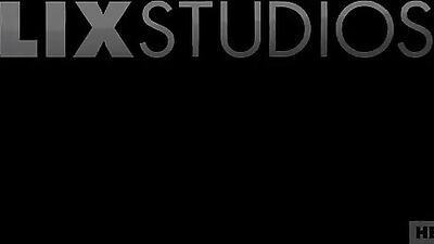 Gay Twink Couple Flips Out in the Beach House and Have Wild Sex with Friends, Ending in a Hot Tub Fuck Show