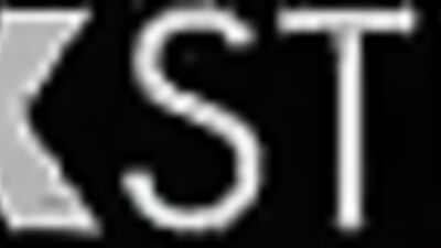 Two Twink Boys Have Sex in the Dressing Room during a Fashion Show on Cam, with Hot Tube Action and Bareback Sex