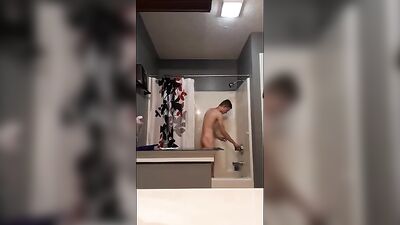 Young and Flexible - A Fresh Face in the Shower