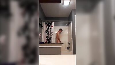 Young and Flexible - A Fresh Face in the Shower