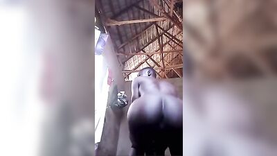 Jungle Juice: Makimbe Shakes his Dark Meat