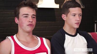 Twink Amateurs Pound Each Other Raw in a Hot Sex Show