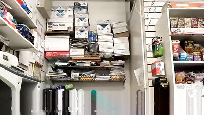 Cumming on the job: muscular frat boys go wild with big dicks!