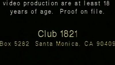 Handsome Solo Twink Loves Jacking Off and Cumming in Vintage-Inspired Fashion!