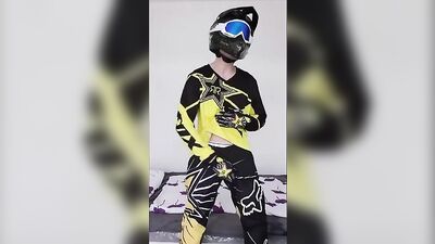 Motor Mouse Is Cumming OF557