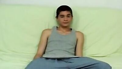 Friends with Benefits Show off Their Hot Tub Sex Acts in Action-Packed Cam Session